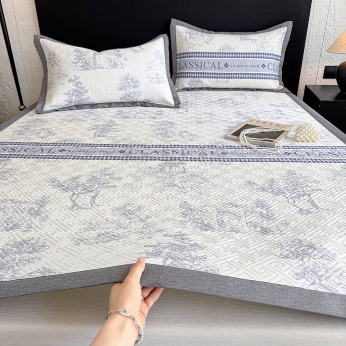 91家纺网 家纺一手货源 找家纺 简宜家居（朝初家纺） 2025春夏新款全棉纯棉老粗布床单绗缝凉席席子 床褥 薄垫子 一席多用 民俗 蓝