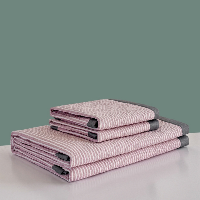 91家纺网 家纺一手货源 找家纺 简宜家居（朝初家纺） 2025春夏新款全棉纯棉老粗布床单绗缝凉席席子 床褥 薄垫子 一席多用 条纹-粉桃