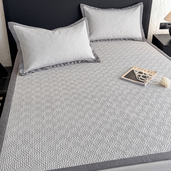 91家纺网 家纺一手货源 找家纺 简宜家居（朝初家纺） 2025春夏新款全棉纯棉老粗布床单绗缝凉席席子 床褥 薄垫子 一席多用 条纹-灰