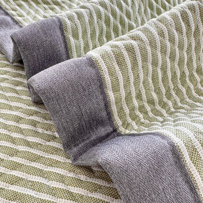 91家纺网 家纺一手货源 找家纺 简宜家居（朝初家纺） 2025春夏新款全棉纯棉老粗布床单绗缝凉席席子 床褥 薄垫子 一席多用 条纹-绿野