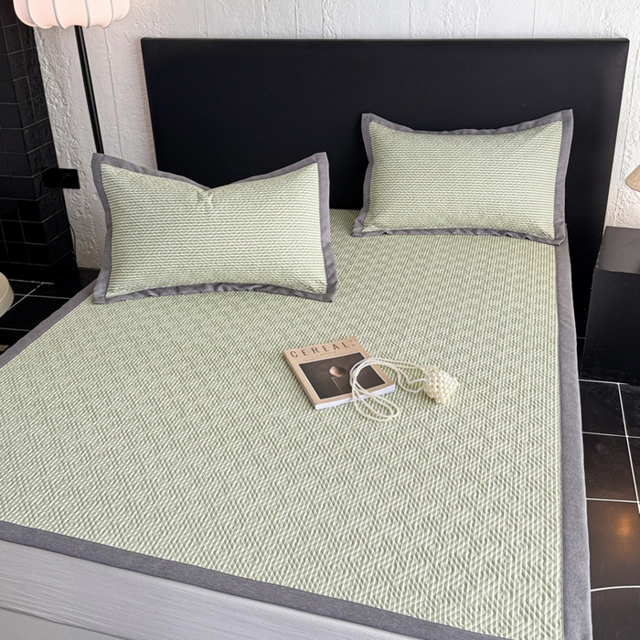 91家纺网 家纺一手货源 找家纺 简宜家居（朝初家纺） 2025春夏新款全棉纯棉老粗布床单绗缝凉席席子 床褥 薄垫子 一席多用 条纹-绿野