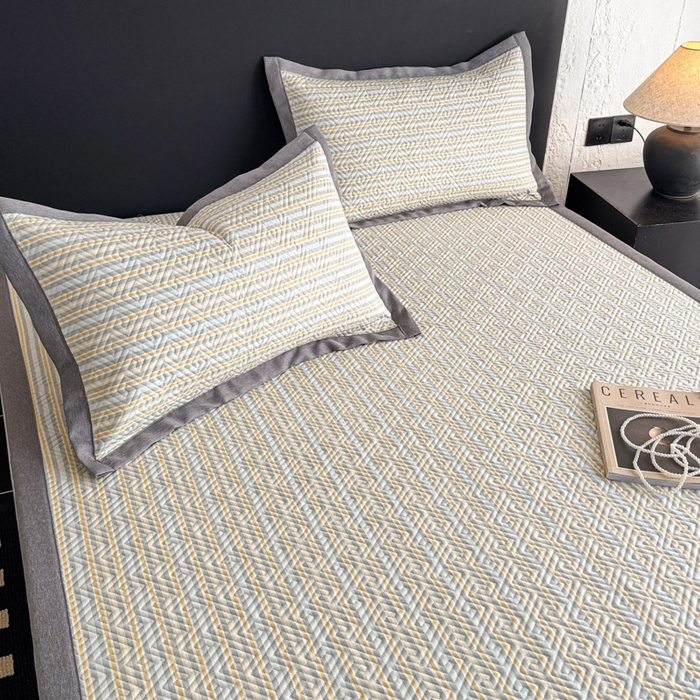 91家纺网 家纺一手货源 找家纺 简宜家居（朝初家纺） 2025春夏新款全棉纯棉老粗布床单绗缝凉席席子 床褥 薄垫子 一席多用 条纹-悠韵