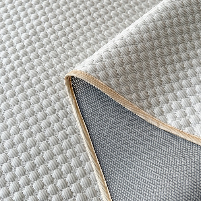 91家纺网 家纺一手货源 找家纺 爱洛家纺 2025春夏新款A类冰丝豆豆凉席席子-床垫款 豆豆·浅灰