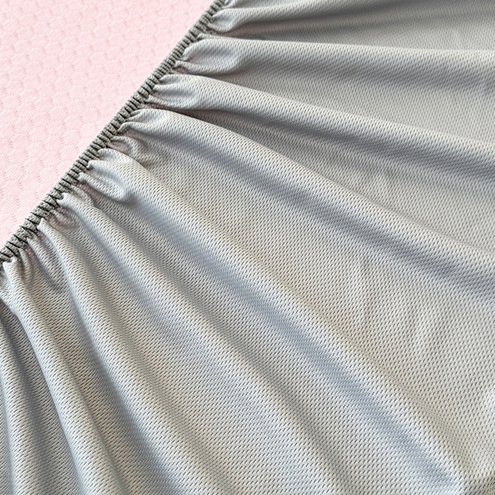 91家纺网 家纺一手货源 找家纺 爱洛家纺 2025春夏新款A类冰丝豆豆凉席席子-床笠款 床笠-粉玉小熊