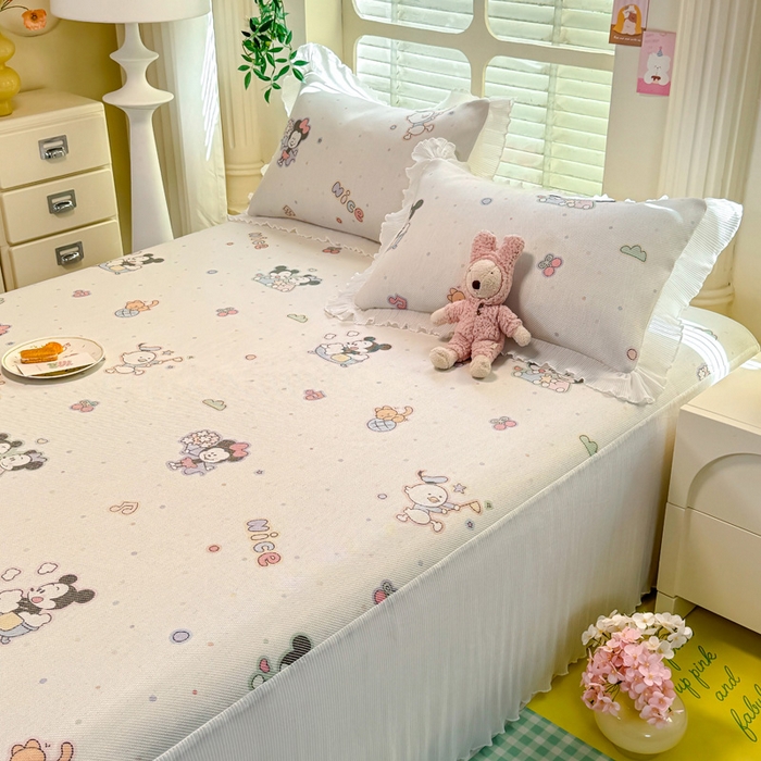 91家纺网 家纺一手货源 找家纺 逸尚阁 2025新款印花冰藤床裙凉席三件套 欢乐世界