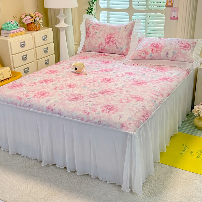 91家纺网 家纺一手货源 找家纺 逸尚阁 2025新款印花冰藤床裙凉席三件套 花团簇簇