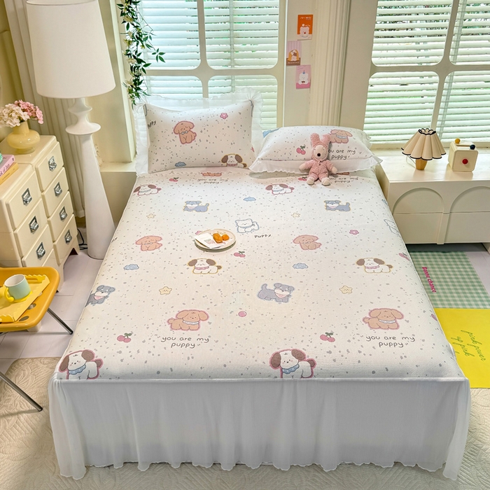 91家纺网 家纺一手货源 找家纺 逸尚阁 2025新款印花冰藤床裙凉席三件套 狗狗家族