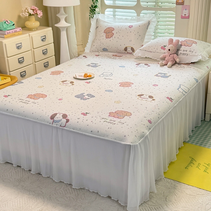 91家纺网 家纺一手货源 找家纺 逸尚阁 2025新款印花冰藤床裙凉席三件套 狗狗家族