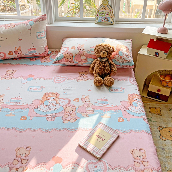 91家纺网 家纺一手货源 找家纺 极梦家纺 2025新款磨毛印花床裙三件套（支持定制） （总链接二） 心动女孩