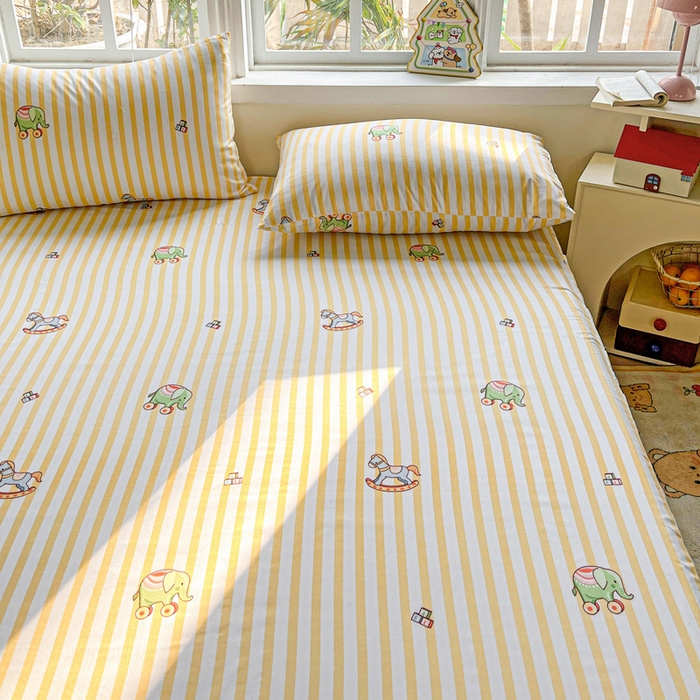 91家纺网 家纺一手货源 找家纺 极梦家纺 2025新款磨毛印花床裙三件套（支持定制） （总链接二） 黄条小象