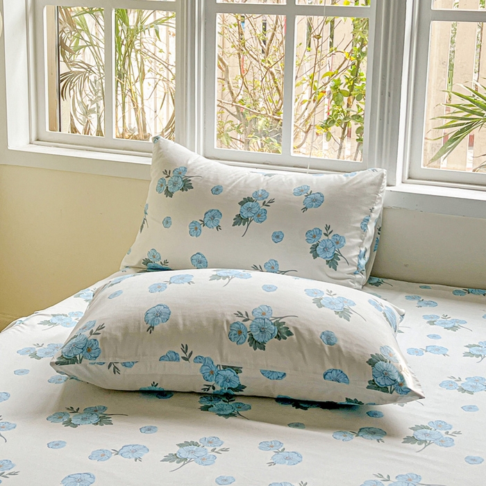 91家纺网 家纺一手货源 找家纺 极梦家纺 2025新款磨毛印花床裙三件套（支持定制） （总链接二） 蓝樱花语