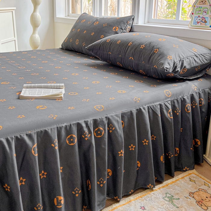 91家纺网 家纺一手货源 找家纺 极梦家纺 2025新款磨毛印花床裙三件套（支持定制） （总链接二） 小资生活