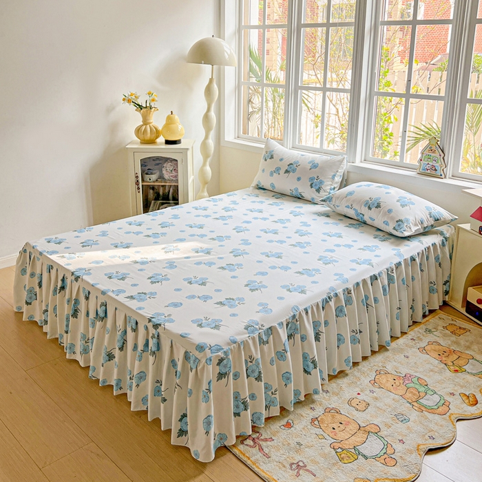 91家纺网 家纺一手货源 找家纺 极梦家纺 2025新款磨毛印花床裙三件套（支持定制） （总链接二） 蓝樱花语