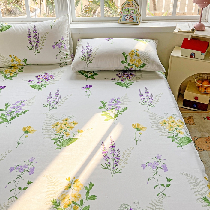 91家纺网 家纺一手货源 找家纺 极梦家纺 2025新款磨毛印花床裙三件套（支持定制） （总链接二） 花季如梦