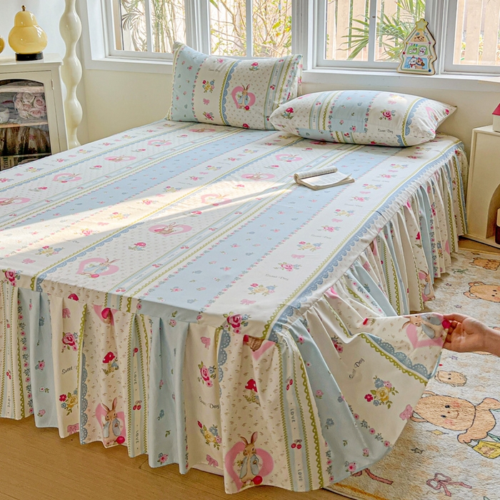 91家纺网 家纺一手货源 找家纺 极梦家纺 2025新款磨毛印花床裙三件套（支持定制） （总链接二） 小兔蘑菇