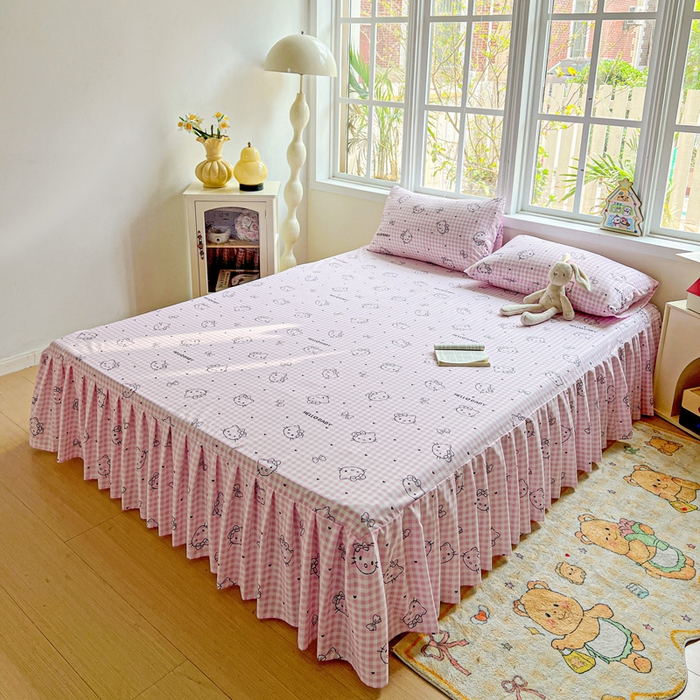 91家纺网 家纺一手货源 找家纺 极梦家纺 2025新款磨毛印花床裙三件套（支持定制） （总链接二） 线条kt猫粉