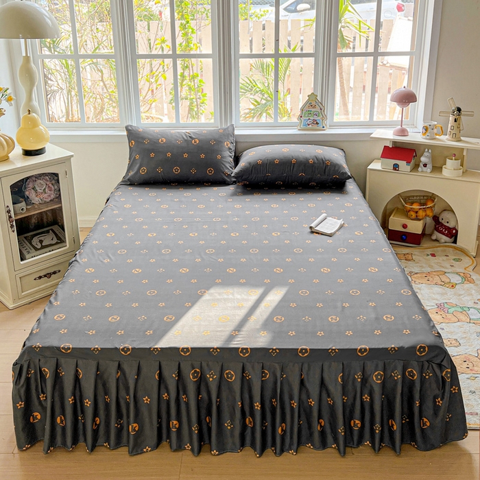 91家纺网 家纺一手货源 找家纺 极梦家纺 2025新款磨毛印花床裙三件套（支持定制） （总链接二） 小资生活