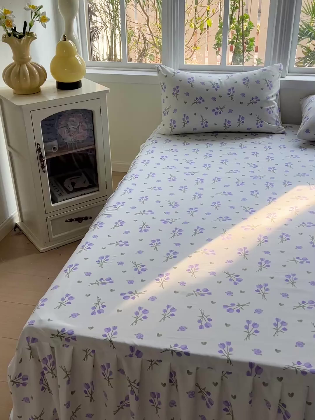 91家纺网 家纺一手货源 找家纺 极梦家纺 2025新款磨毛印花床裙三件套（支持定制） （总链接二） 紫郁香