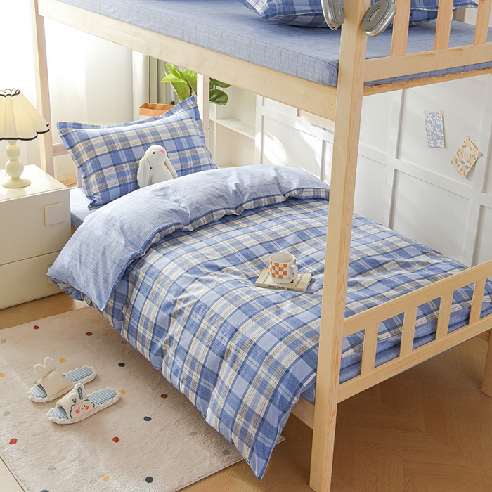 91家纺网 家纺一手货源 找家纺 鑫宇 2025新款全棉13372学生宿舍印花三件套上下铺六件套 梦的启航-蓝