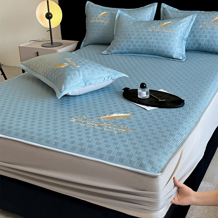 91家纺网 家纺一手货源 找家纺 如一2025新款A类刺绣PE中分子冰豆豆凉感软席-都市系列 都市-月光蓝