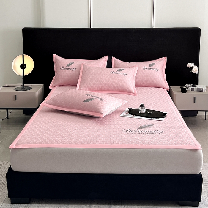 91家纺网 家纺一手货源 找家纺 如一2025新款A类刺绣PE中分子冰豆豆凉感软席-都市系列 都市-仲夏粉