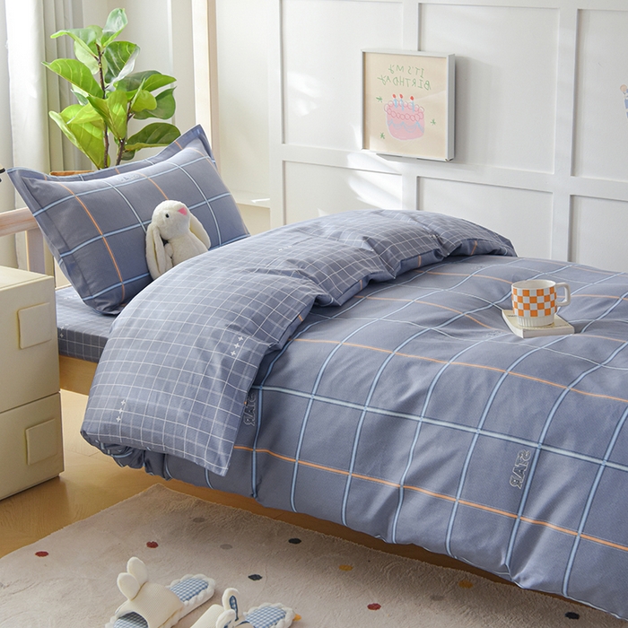 91家纺网 家纺一手货源 找家纺 鑫宇 2025新款全棉13372学生宿舍印花三件套上下铺六件套 新都时尚-灰