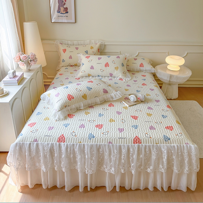 91家纺网 家纺一手货源 找家纺 网红馆（ck家纺） 2025春夏新款印花凉感丝乳胶床裙凉席空调席夏被空调被 爱心笑脸 粉