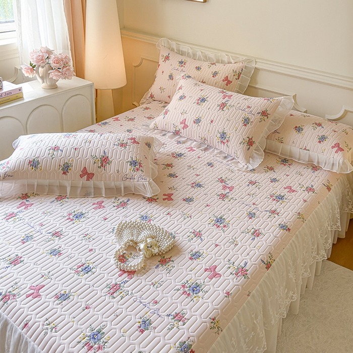 91家纺网 家纺一手货源 找家纺 网红馆（ck家纺） 2025春夏新款印花凉感丝乳胶床裙凉席空调席夏被空调被 蝴蝶花语 粉