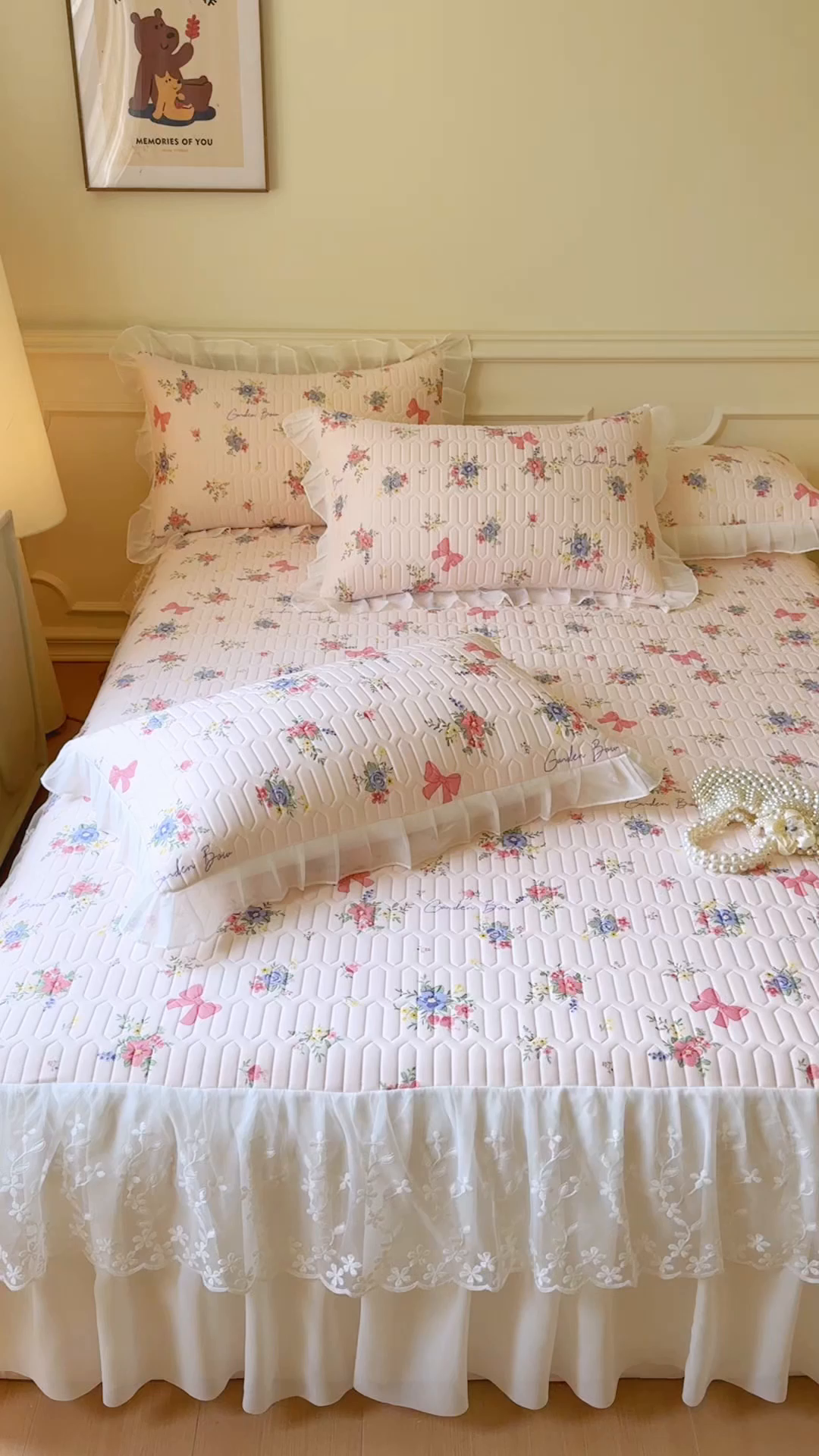 91家纺网 家纺一手货源 找家纺 网红馆（ck家纺） 2025春夏新款印花凉感丝乳胶床裙凉席空调席夏被空调被 蝴蝶花语 粉