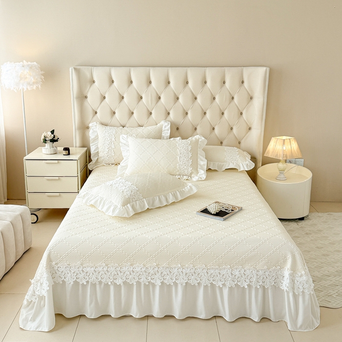 91家纺网 家纺一手货源 找家纺  2025新款PE凉豆豆安娜系列凉席夏被三件套 安娜-米白