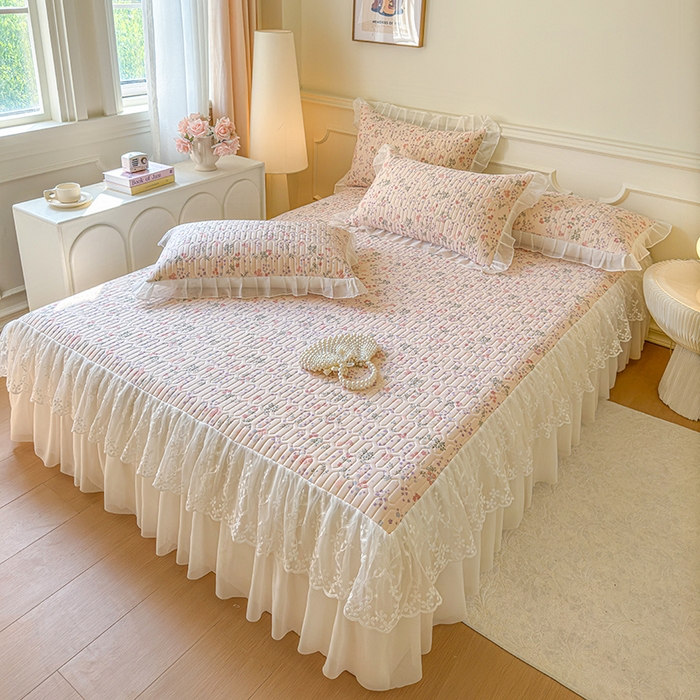 91家纺网 家纺一手货源 找家纺 网红馆（ck家纺） 2025春夏新款印花凉感丝乳胶床裙凉席空调席夏被空调被 花样年华 粉