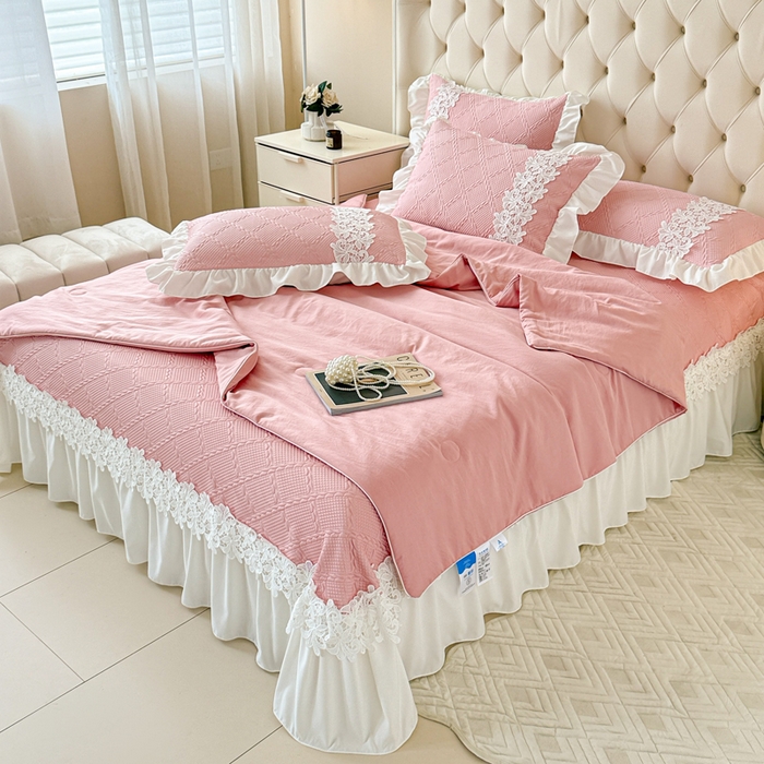 91家纺网 家纺一手货源 找家纺  2025新款PE凉豆豆安娜系列凉席夏被三件套 安娜-豆沙 