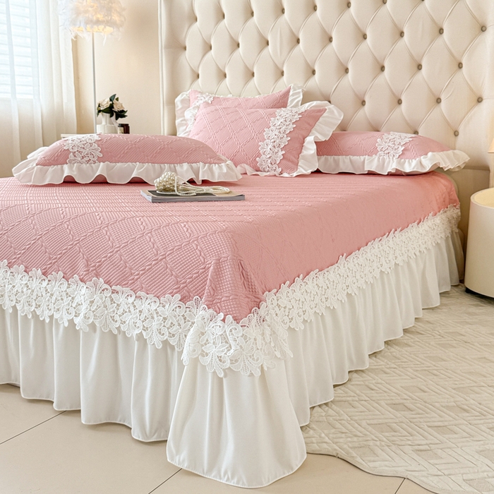 91家纺网 家纺一手货源 找家纺  2025新款PE凉豆豆安娜系列凉席夏被三件套 安娜-豆沙 