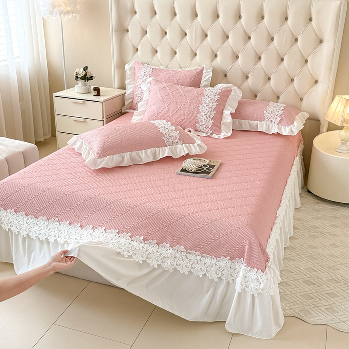 91家纺网 家纺一手货源 找家纺  2025新款PE凉豆豆安娜系列凉席夏被三件套 安娜-豆沙 