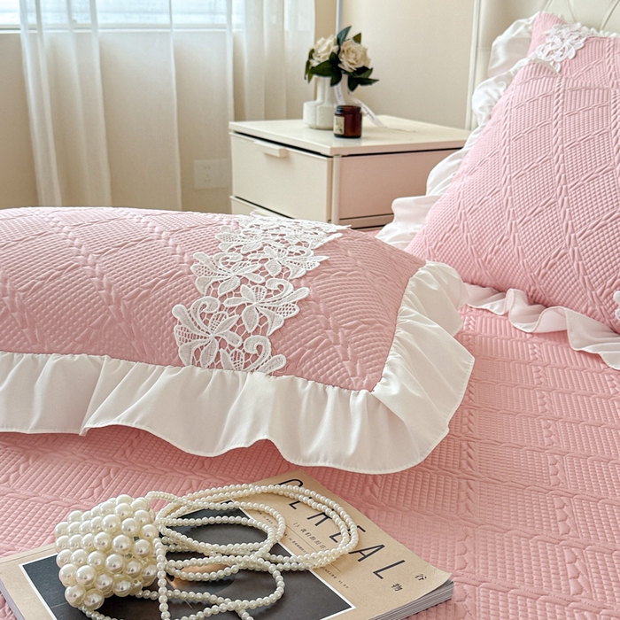 91家纺网 家纺一手货源 找家纺  2025新款PE凉豆豆安娜系列凉席夏被三件套 安娜-豆沙 