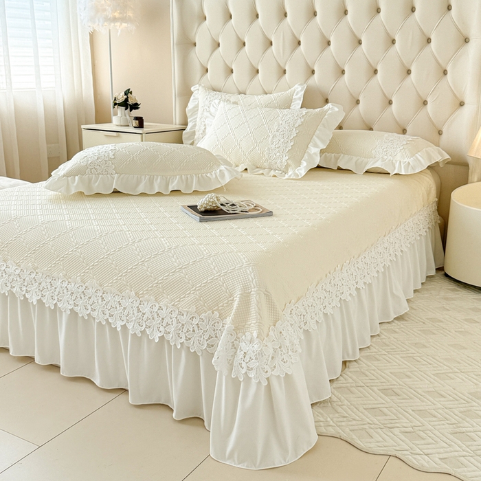 91家纺网 家纺一手货源 找家纺  2025新款PE凉豆豆安娜系列凉席夏被三件套 安娜-米白