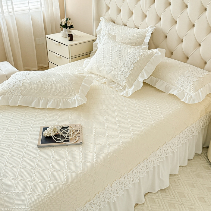 91家纺网 家纺一手货源 找家纺  2025新款PE凉豆豆安娜系列凉席夏被三件套 安娜-米白