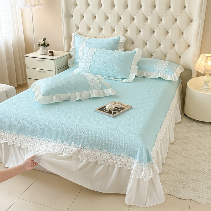 91家纺网 家纺一手货源 找家纺  2025新款PE凉豆豆安娜系列凉席夏被三件套 安娜-浅蓝