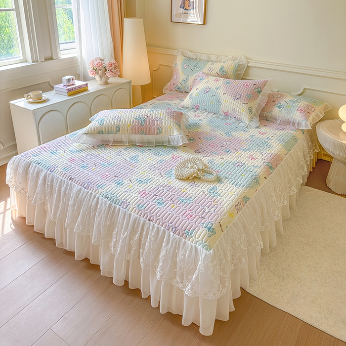 91家纺网 家纺一手货源 找家纺 网红馆（ck家纺） 2025春夏新款印花凉感丝乳胶床裙凉席空调席夏被空调被 翩翩起舞 粉