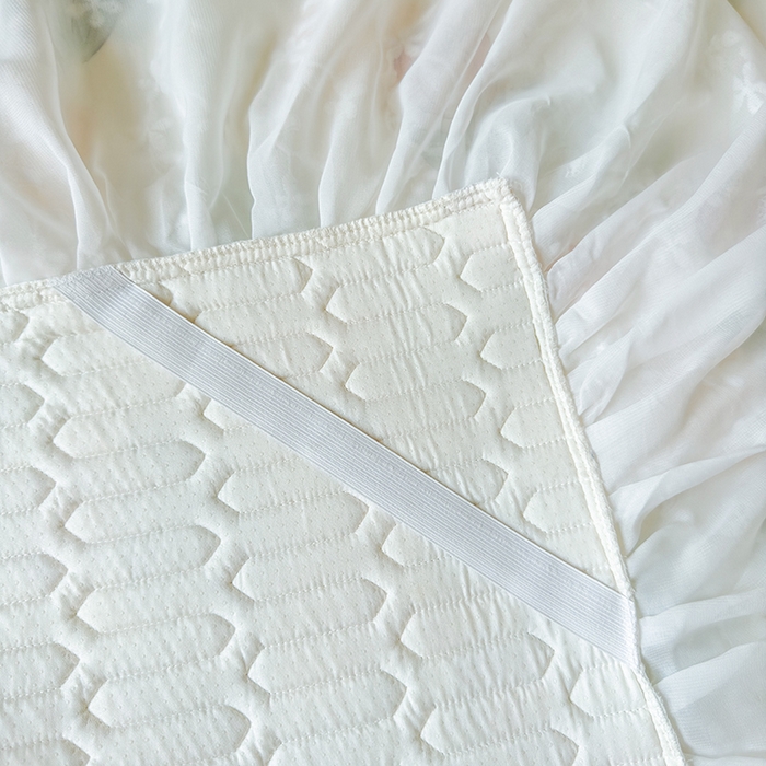 91家纺网 家纺一手货源 找家纺 网红馆（ck家纺） 2025春夏新款印花凉感丝乳胶床裙凉席空调席夏被空调被 夏花 绿