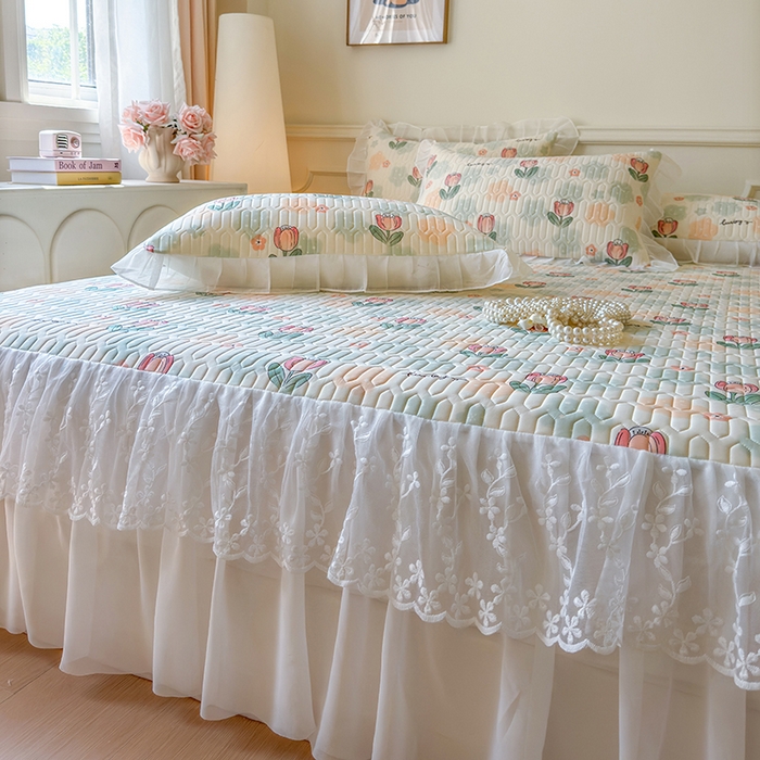 91家纺网 家纺一手货源 找家纺 网红馆（ck家纺） 2025春夏新款印花凉感丝乳胶床裙凉席空调席夏被空调被 夏花 绿