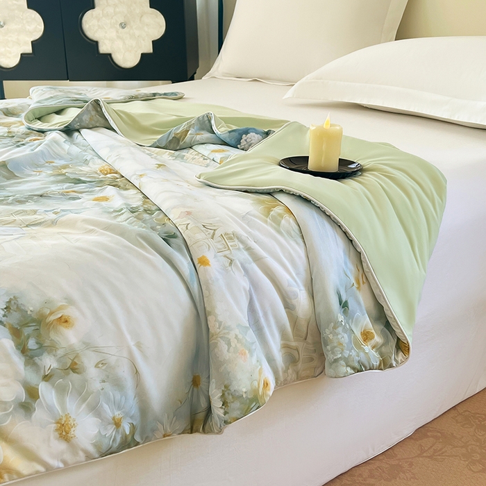 91家纺网 家纺一手货源 找家纺 2025年新款A类数码印花夏凉被 凉感丝锦氨夏被冰淇淋夏被空调被西瓜被双面凉感单夏被 莎莉-绿