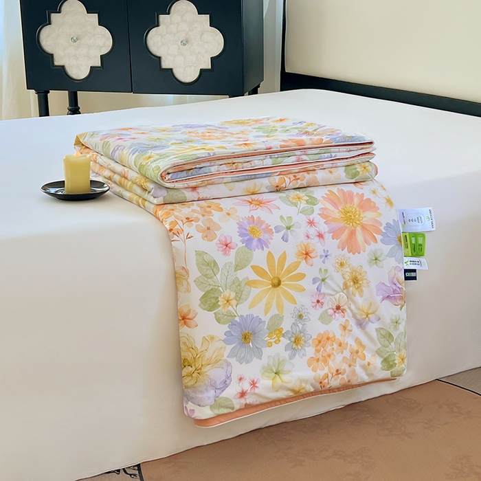 91家纺网 家纺一手货源 找家纺 2025年新款A类数码印花夏凉被 凉感丝锦氨夏被冰淇淋夏被空调被西瓜被双面凉感单夏被 醉春风