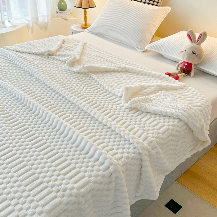 91家纺网 家纺一手货源 找家纺 芸锦豪 2025新款子母金龟绒毛毯毯子 米白