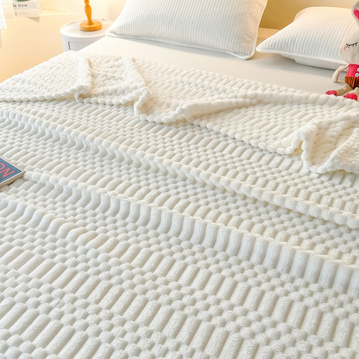 91家纺网 家纺一手货源 找家纺 芸锦豪 2025新款子母金龟绒毛毯毯子 米白