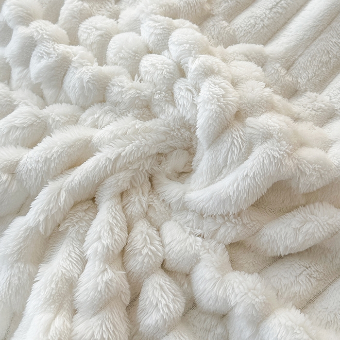 91家纺网 家纺一手货源 找家纺 芸锦豪 2025新款子母金龟绒毛毯毯子 米白