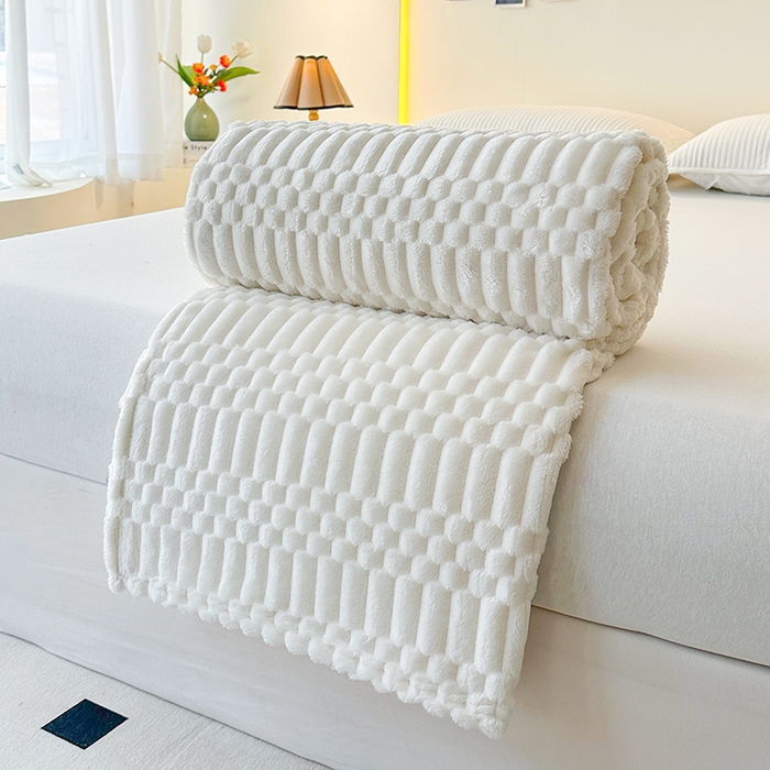 91家纺网 家纺一手货源 找家纺 芸锦豪 2025新款子母金龟绒毛毯毯子 米白