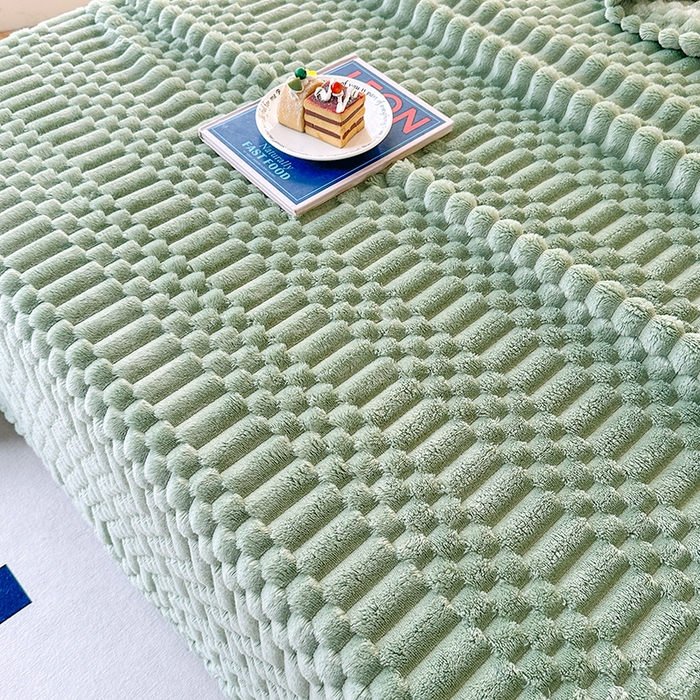 91家纺网 家纺一手货源 找家纺 芸锦豪 2025新款子母金龟绒毛毯毯子 茶绿