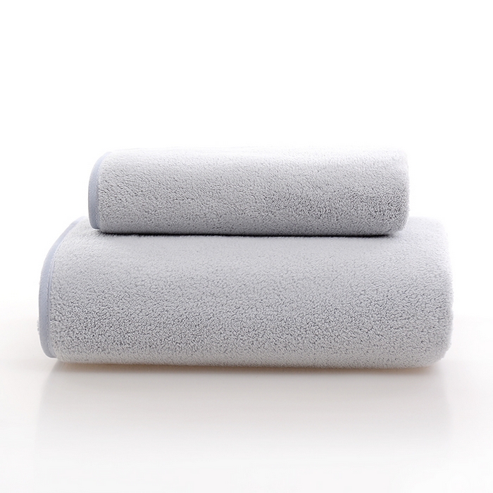 彩虹毛巾 2025新款无印风纯色珊瑚绒方巾毛巾浴巾套装 浅灰1条浴巾+1条毛巾