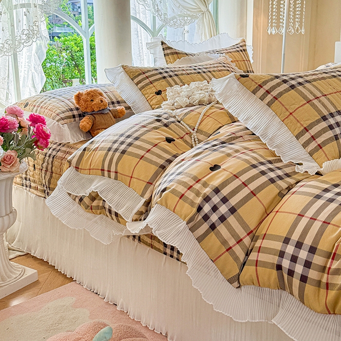 91家纺网 家纺一手货源 找家纺 虹星家纺 2025新款斜纹全棉纯棉印花床盖四件套-清甜 清甜-心心相印